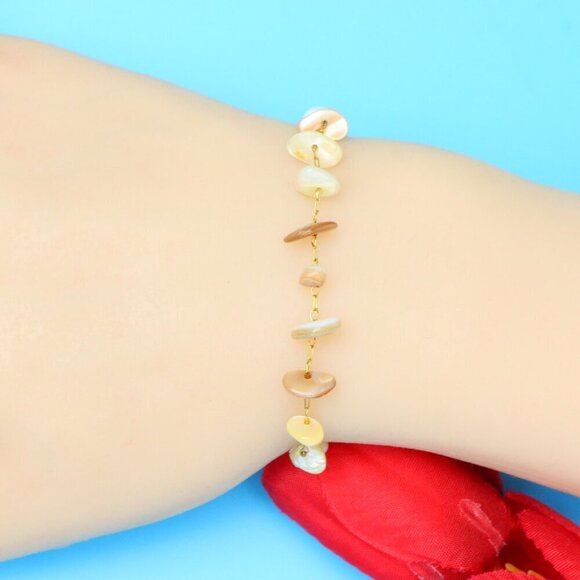 Chic & Stylish Bracelet – A Thoughtful Gift for Women and Girls, DYC1302 - Picture 4 of 8